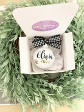 Load image into Gallery viewer, Personalized Christmas Holiday Ornament